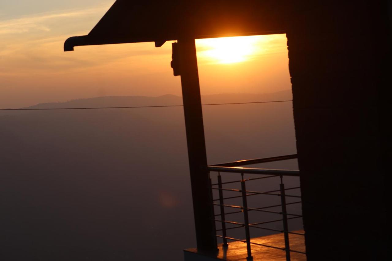 Forest Sunrise Villa 3BHK Mahābaleshwar Extérieur photo